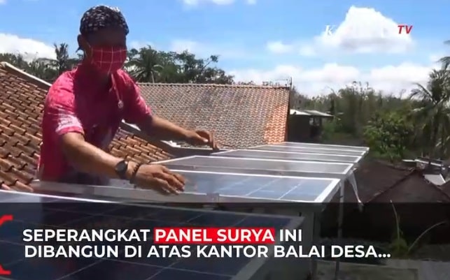 Kepala Desa Bangun Panel Surya Agar Warga Bisa Akses Internet